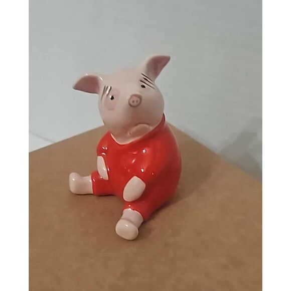 Beswick Other - vintage Beswick Disney Piglet figurine.